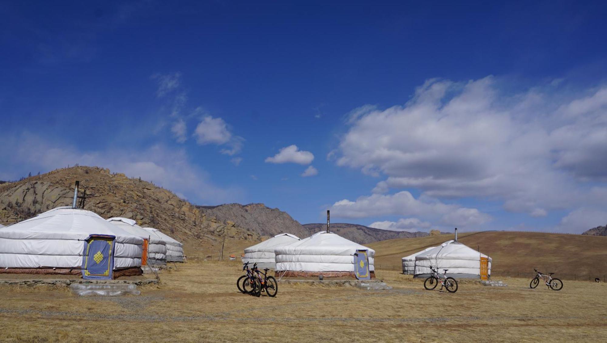 My Mongolia Eco Ger Camp Hotel Nalayh ภายนอก รูปภาพ