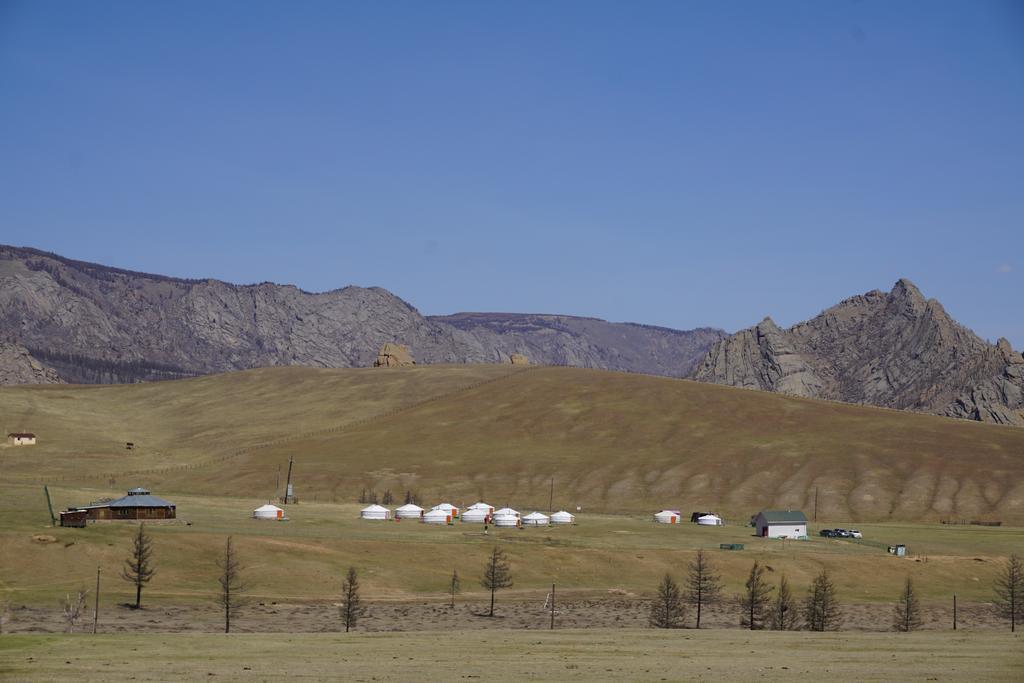 My Mongolia Eco Ger Camp Hotel Nalayh ภายนอก รูปภาพ
