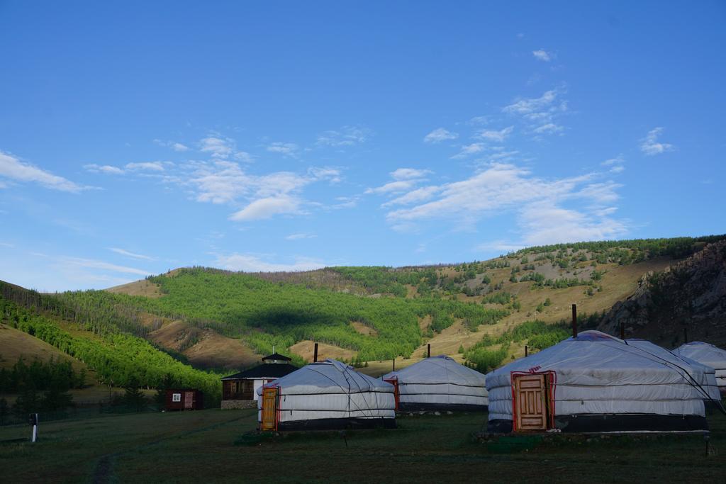 My Mongolia Eco Ger Camp Hotel Nalayh ภายนอก รูปภาพ