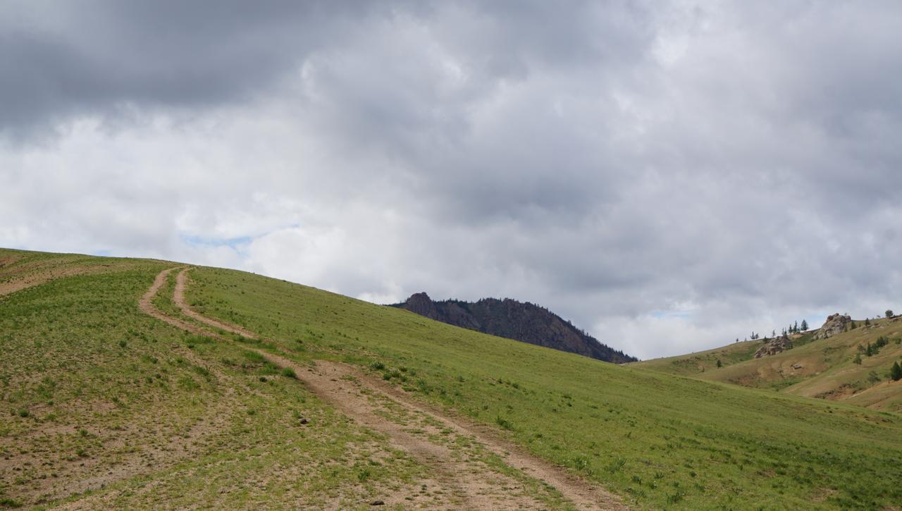 My Mongolia Eco Ger Camp Hotel Nalayh ภายนอก รูปภาพ