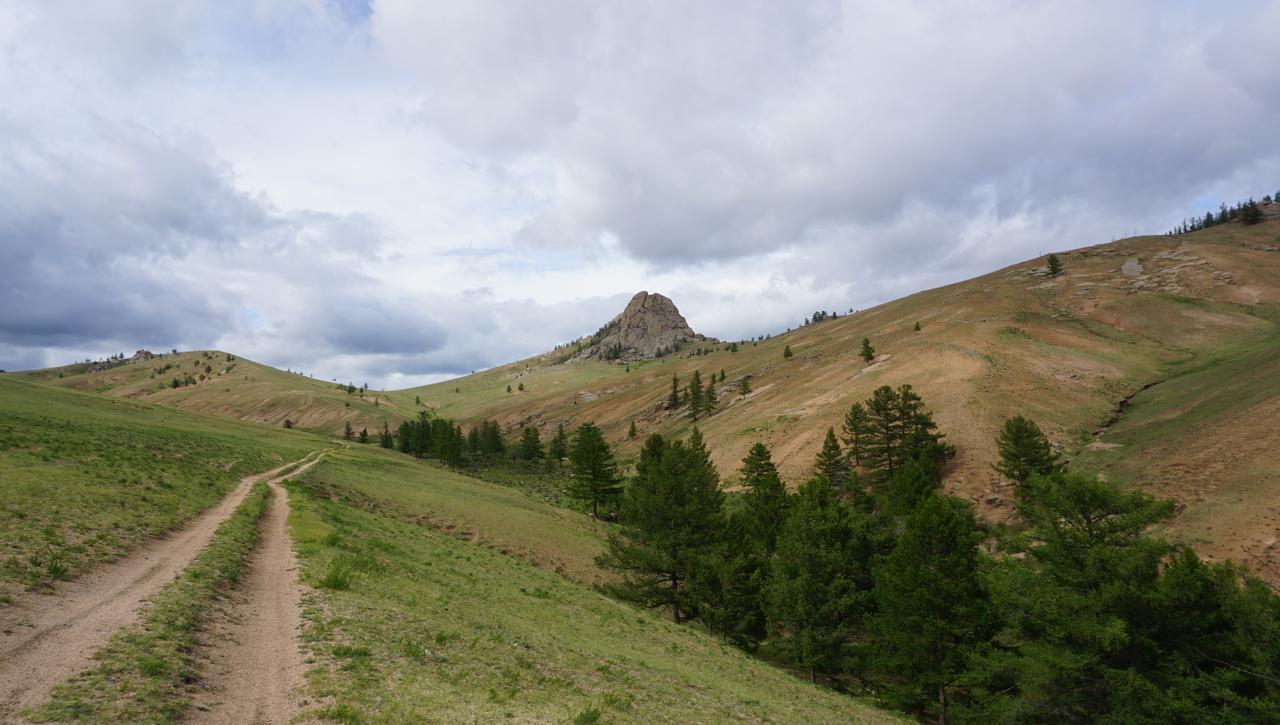 My Mongolia Eco Ger Camp Hotel Nalayh ภายนอก รูปภาพ